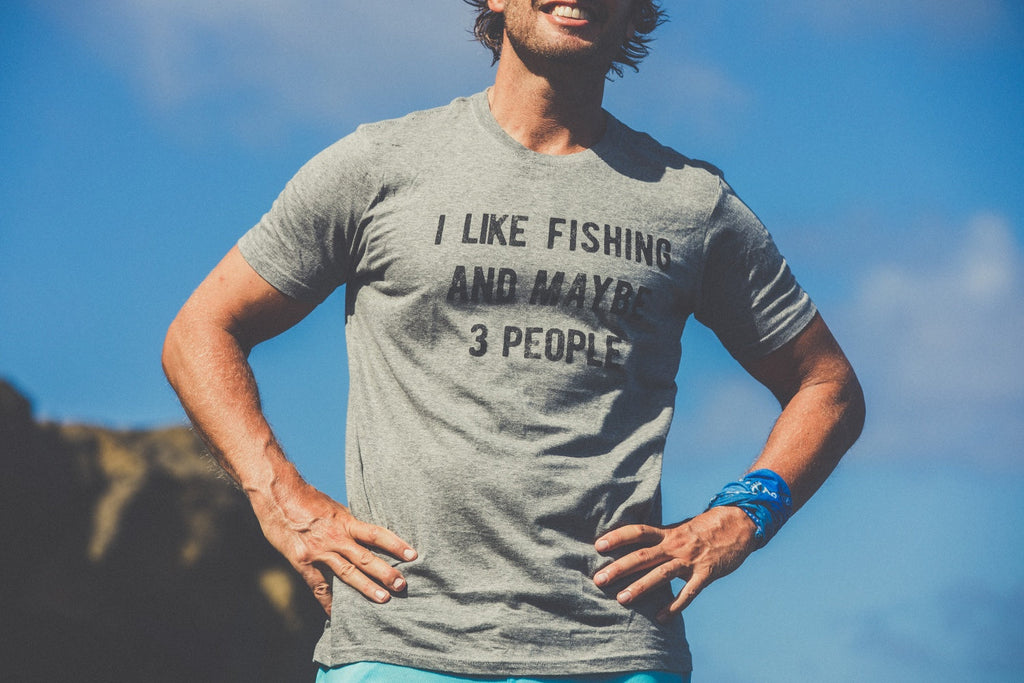 I Like Fishing And Maybe 3 People Men's T Shirt product image 2