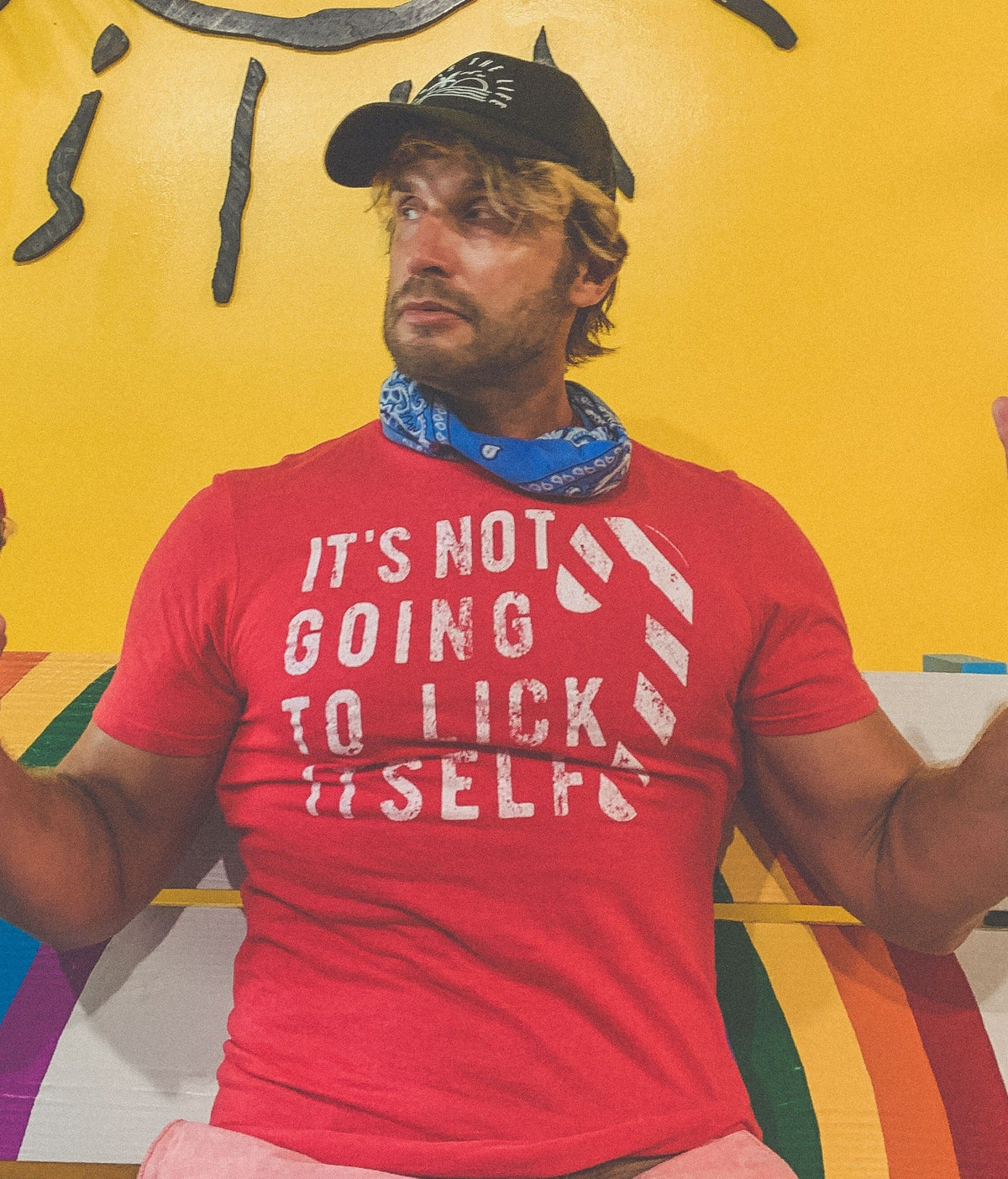 It's Not Going To Lick Itself Men's T Shirt product image 2