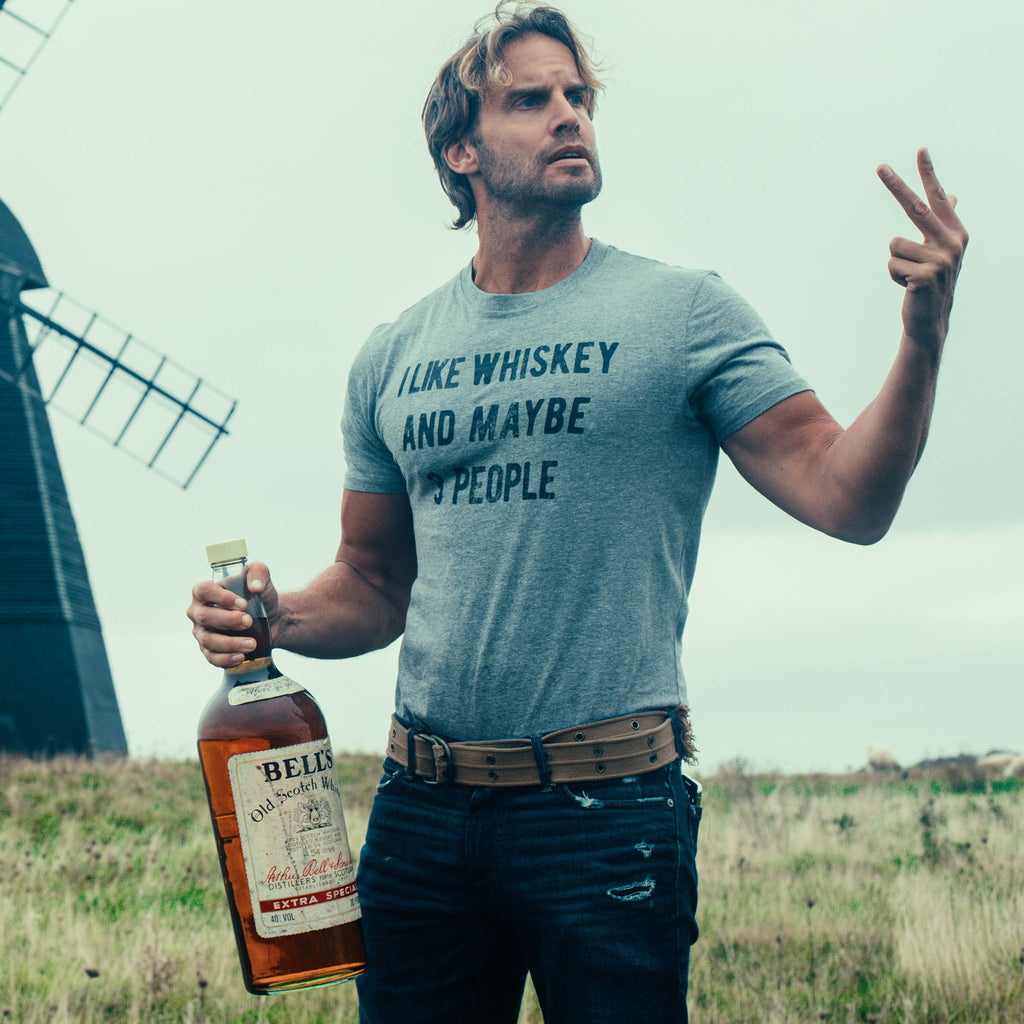 I Like Whiskey And Maybe 3 People Men's T Shirt product image 3